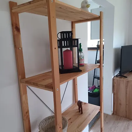 Rdc Calme Avec Parking Ferme Pres Autoroute Et Tram C شقة مُلووز